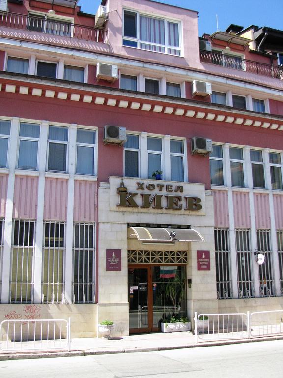 Hotel Kiev Veliko Tarnovo Exterior photo